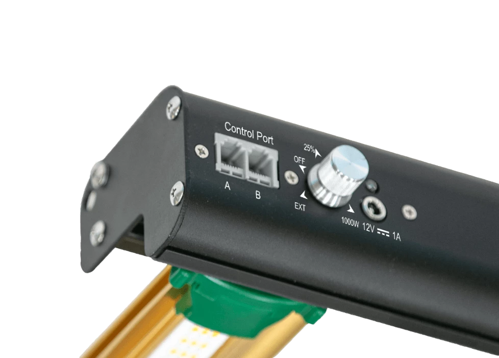 Hot Sale 💯 Growers Choice Your Grow Room Grower’s Choice ROI-E900 LED Grow Light 😉 2 Growers Choice Your Grow Room Grower’s Choice ROI-E900 LED Grow Light